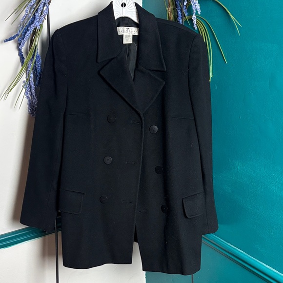 Saks Elegant Black Double-Breasted Women's Coat - Picture 2 of 5